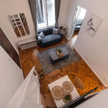 Vintage 2 Bedroom Apartment, Kai Budapest Exterior photo